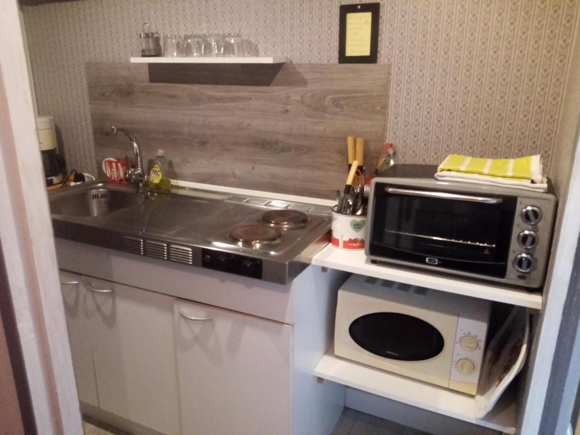 PETIT APPARTEMENT 30M2, 3 lits, de 1 à 4 pers