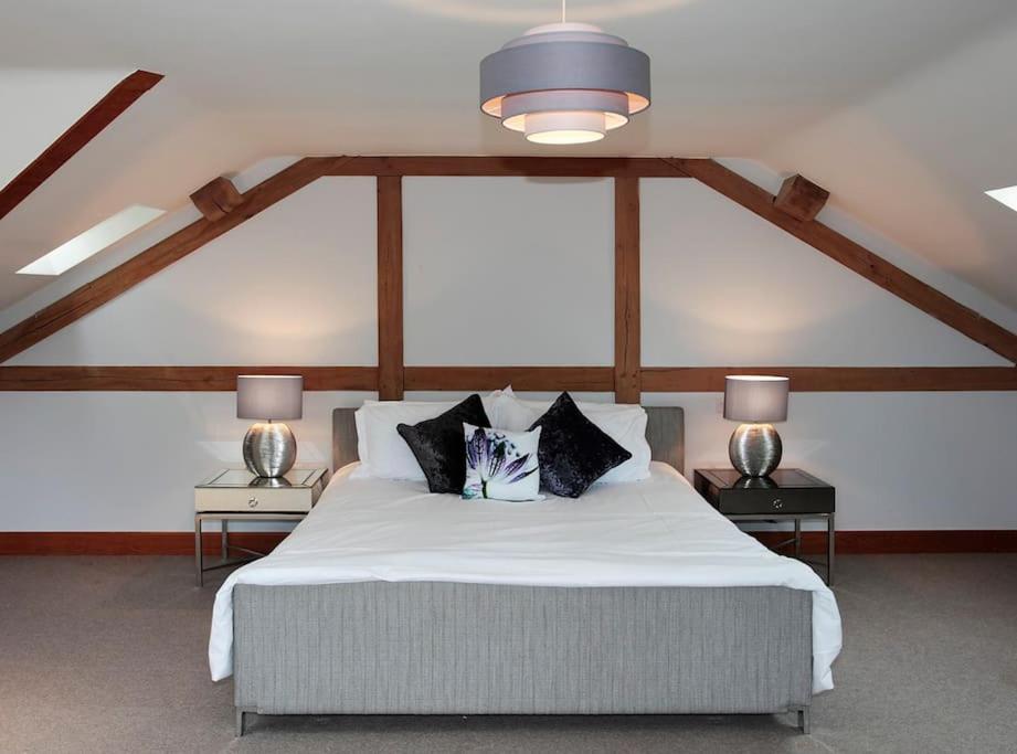 Whytings Stud Barn 2