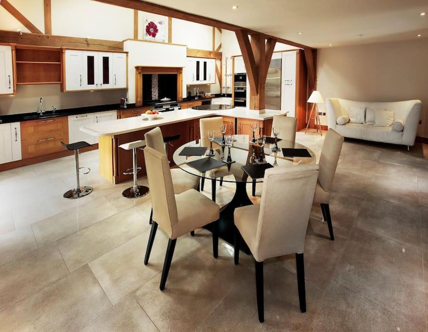 Whytings Stud Barn 2