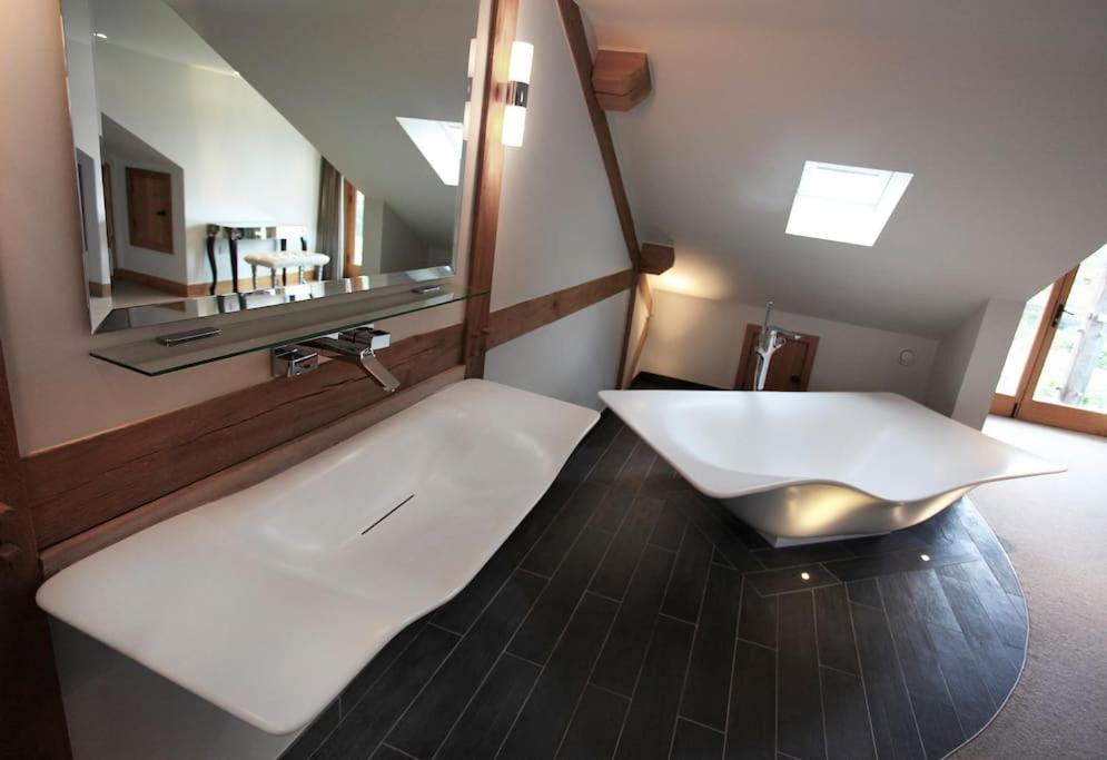 Whytings Stud Barn 2