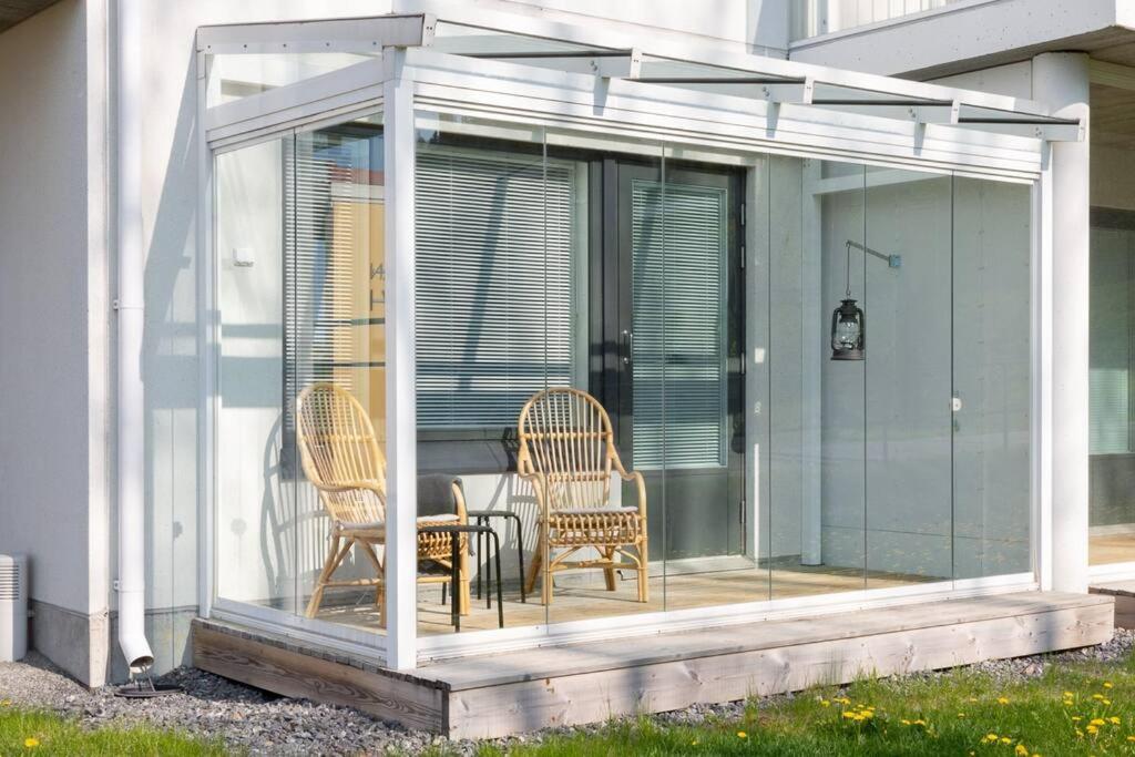 Cosy studio apartment + free private parking