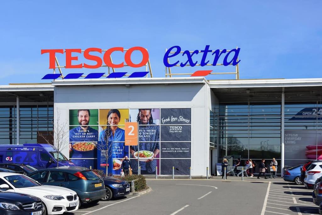 *F2BR* for your most relaxed & Cosy stay + Free Parking & WiFi