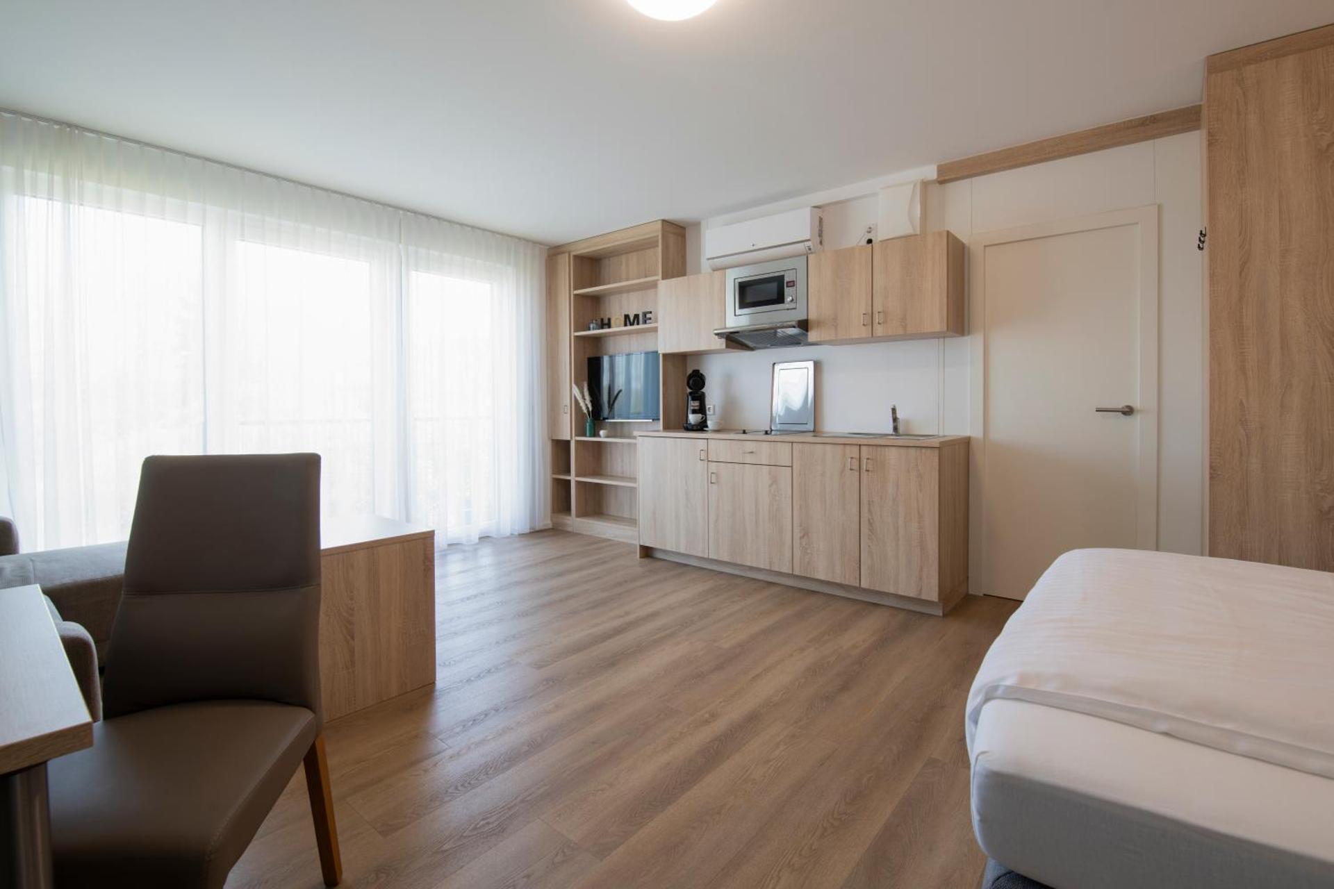 Smart & Stay Aparthotel Saarlouis Lisdorf - Self-Check-In - Free Parking