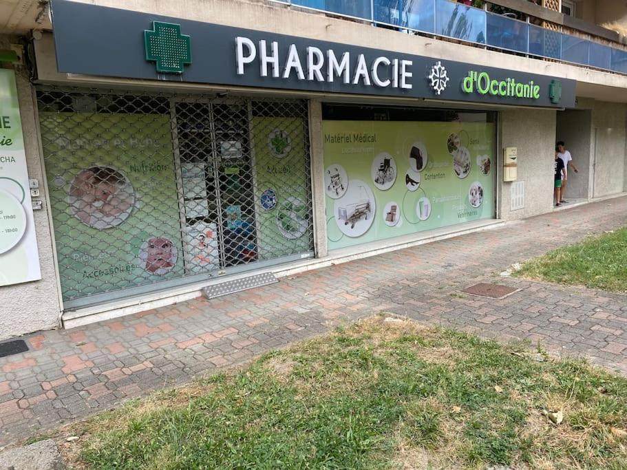 Ramonville parking Privé balcon café