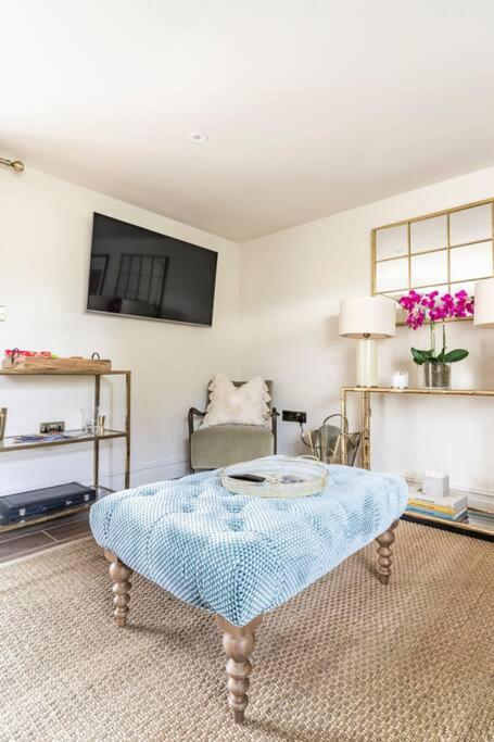 Cotswolds Cottage 5min from Soho Farmhouse