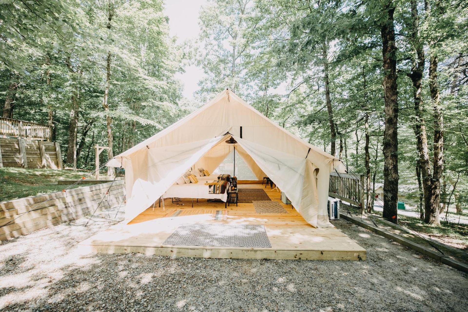 Timberline Glamping at Amicalola Falls