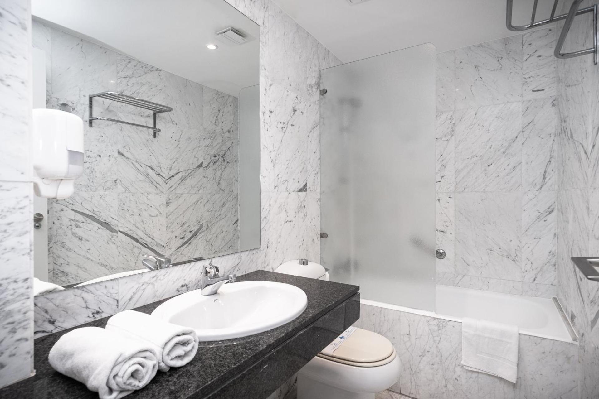 VTZ The Orus Factory Hotel - Parking Muy Económico