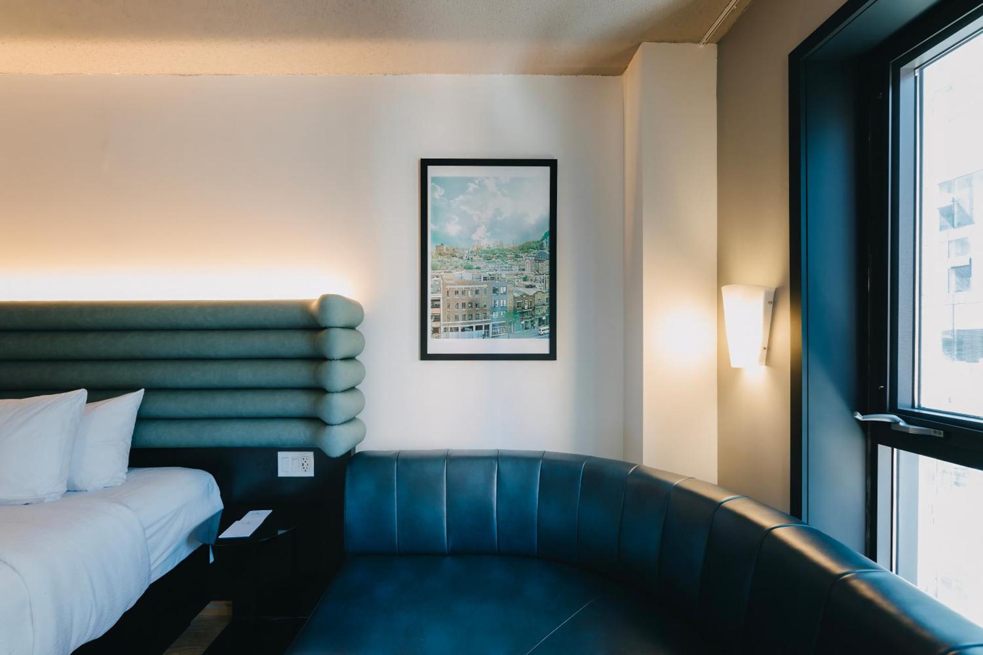 Le Dauphin Montréal Centre-Ville