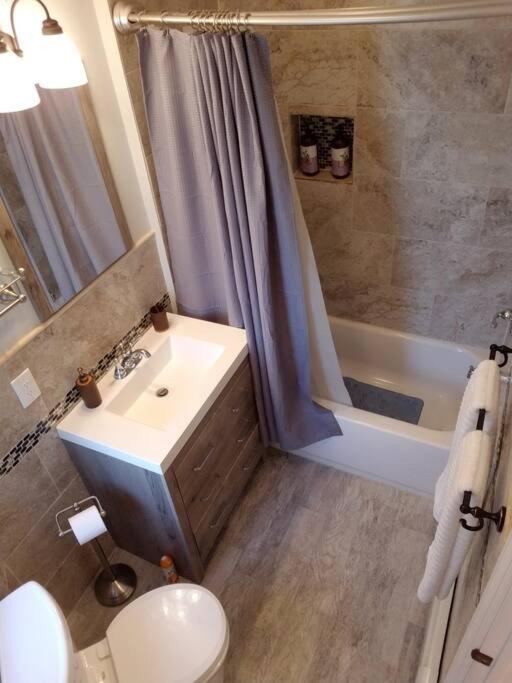 Wonderful & Cozy Apartment Close to Time Square NYC