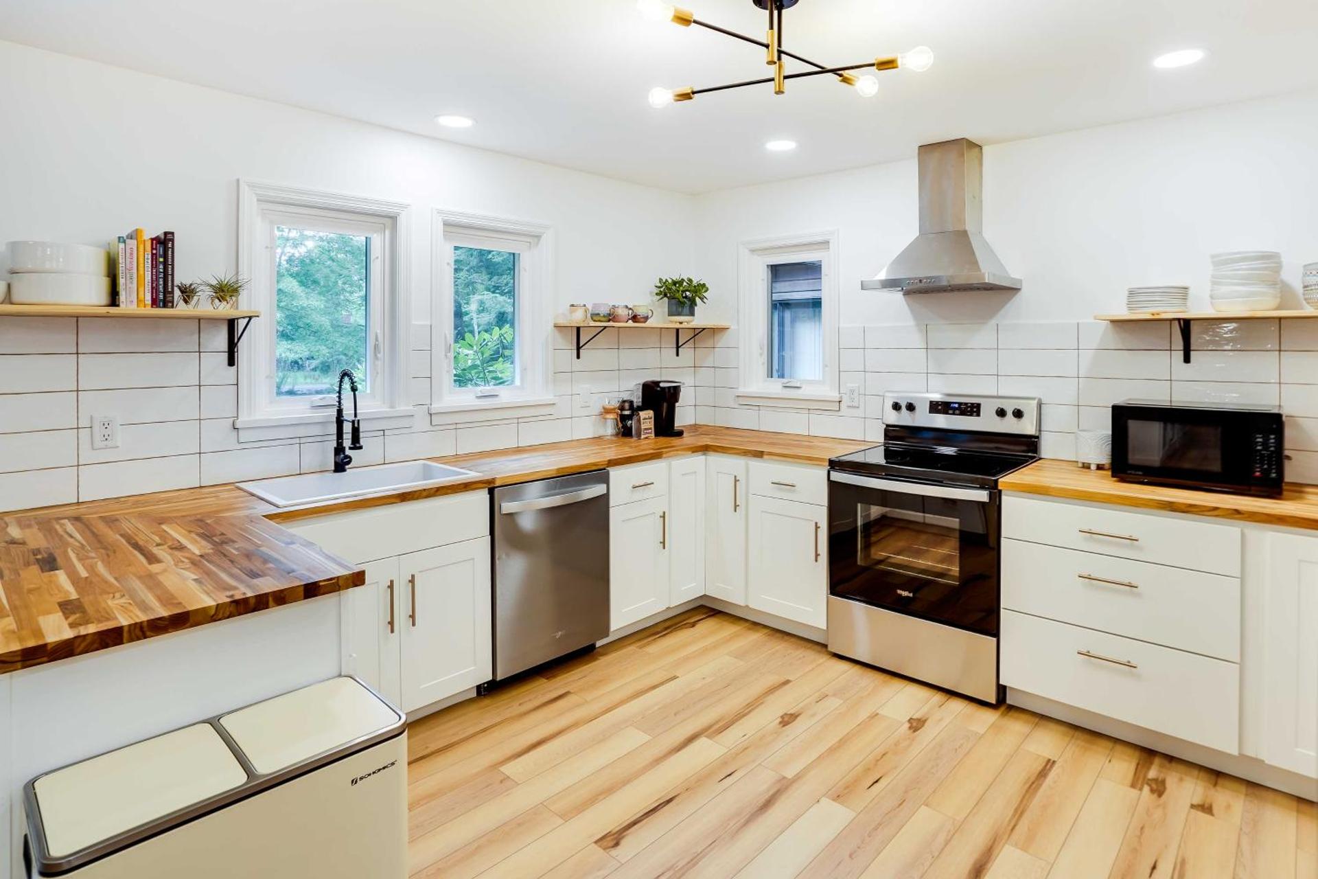 Fully Remodeled Saugerties Retreat on 7 Acres!