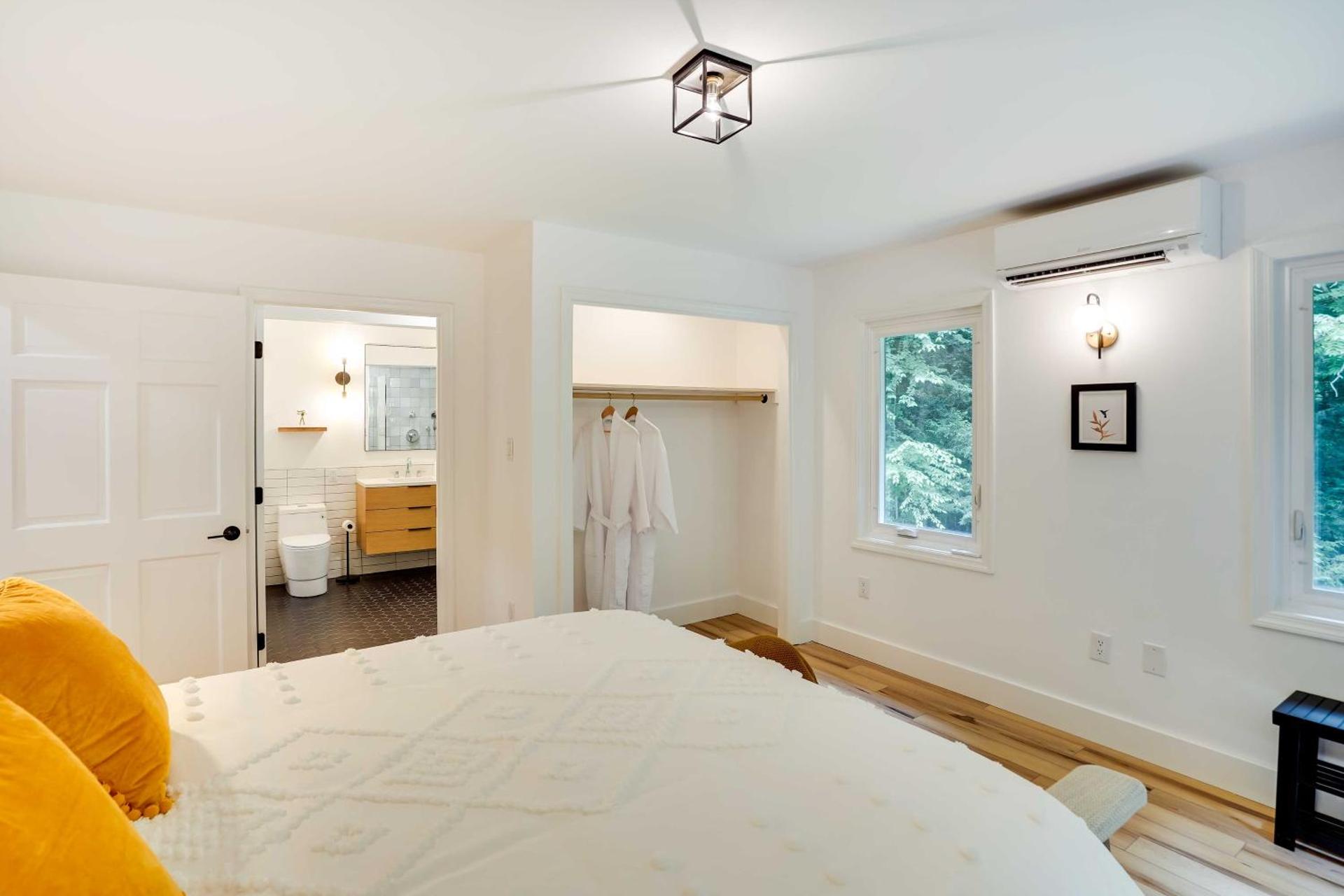 Fully Remodeled Saugerties Retreat on 7 Acres!