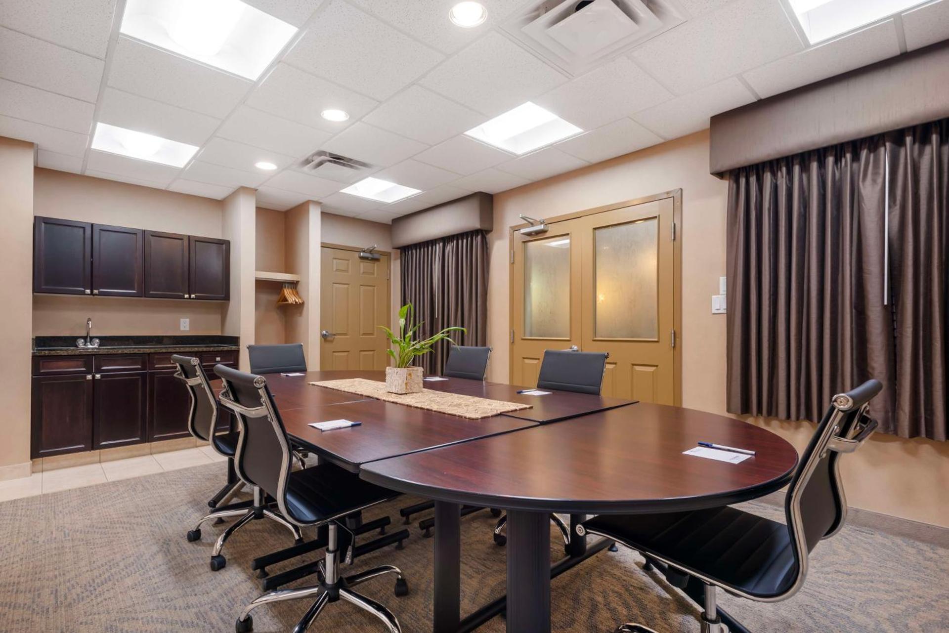 Meeting/conference room