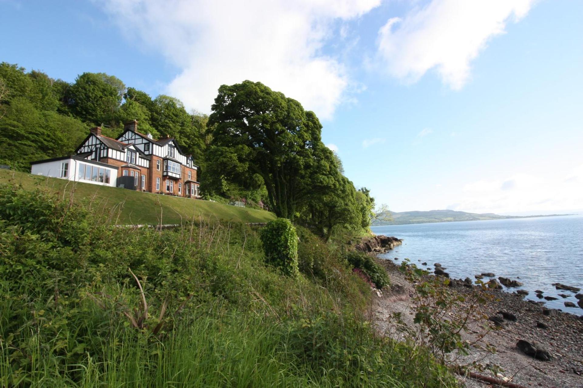 Chandlers Country House