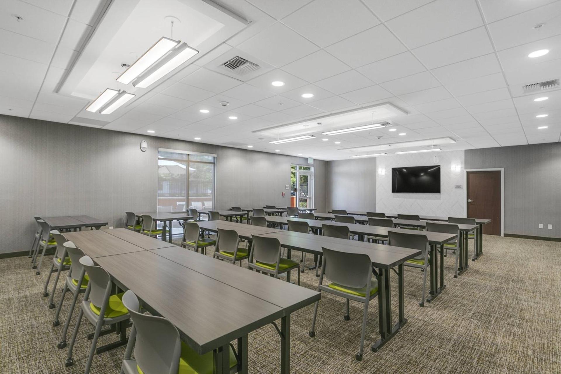 Meeting/conference room