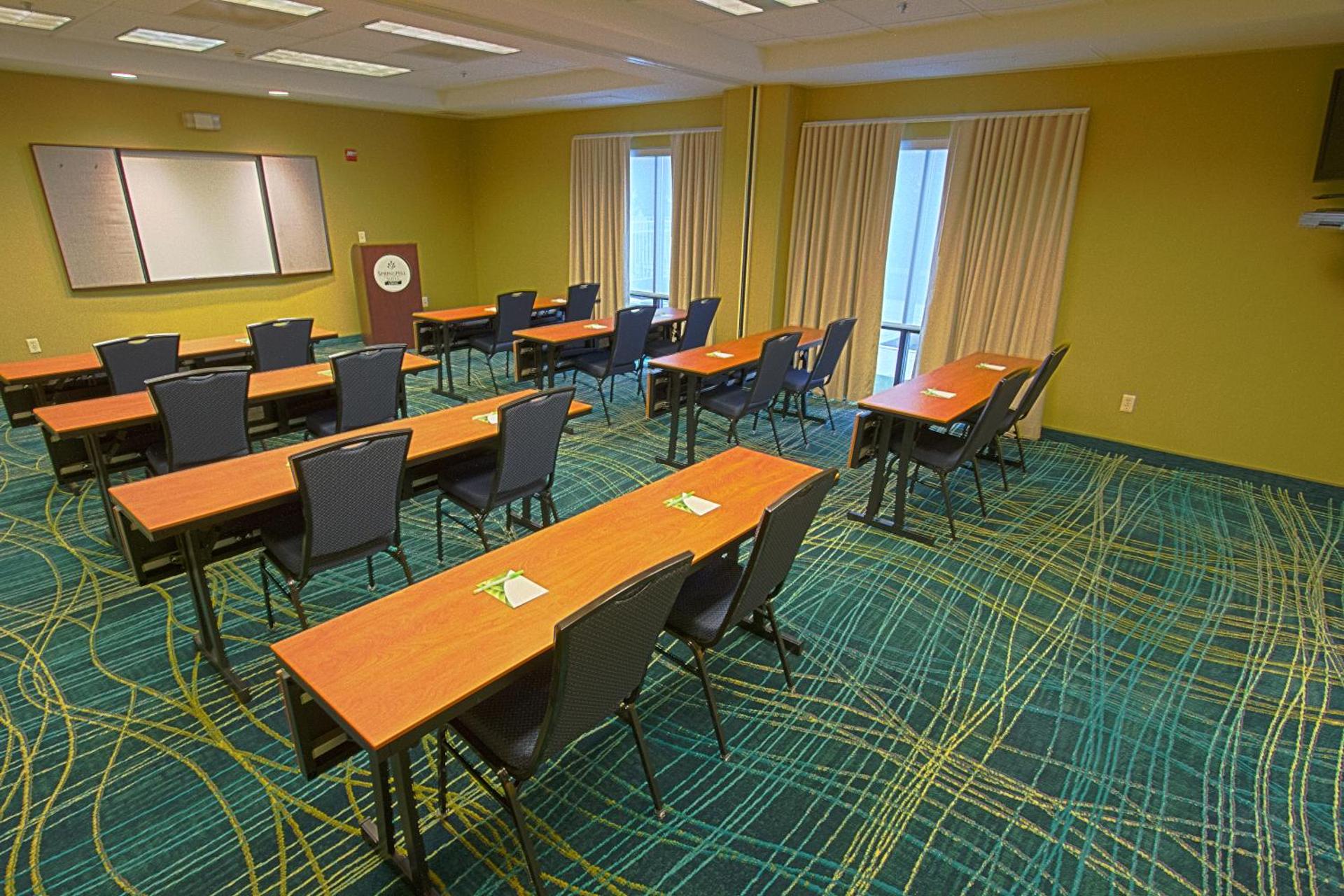 Meeting/conference room