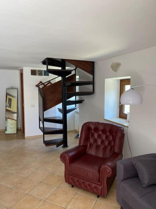 TreeStay - Modern 2 Floor 2 Bathroom Apartment