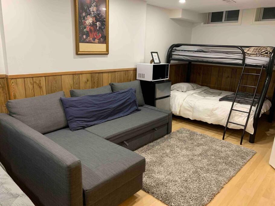 BIG Oasis Studio near Airport YYZ