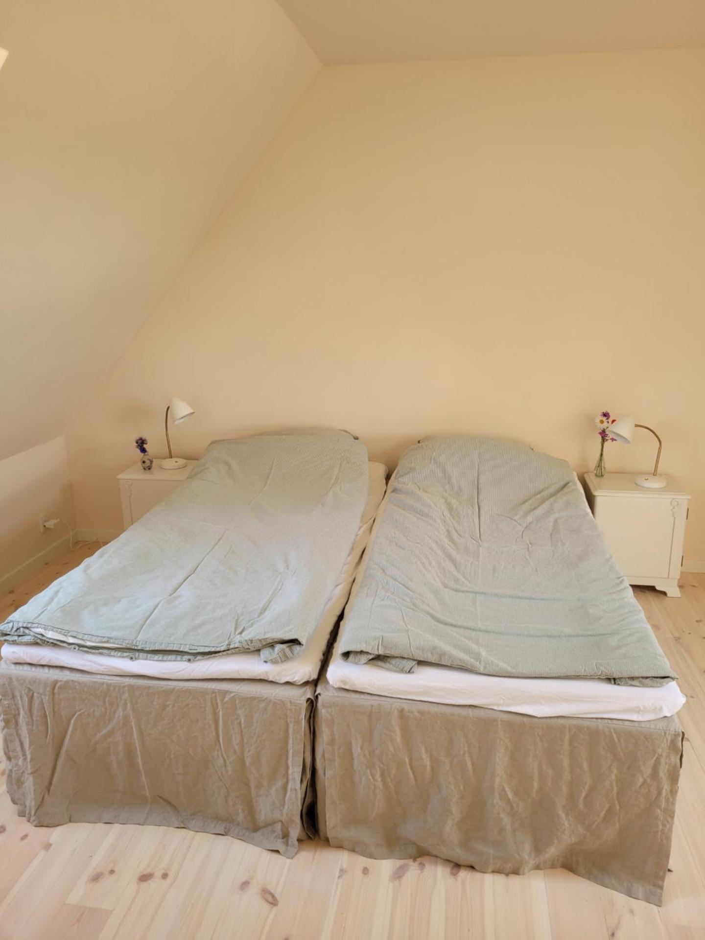 Atma Guesthouse - cozy and simple farmhouse bed & breakfast