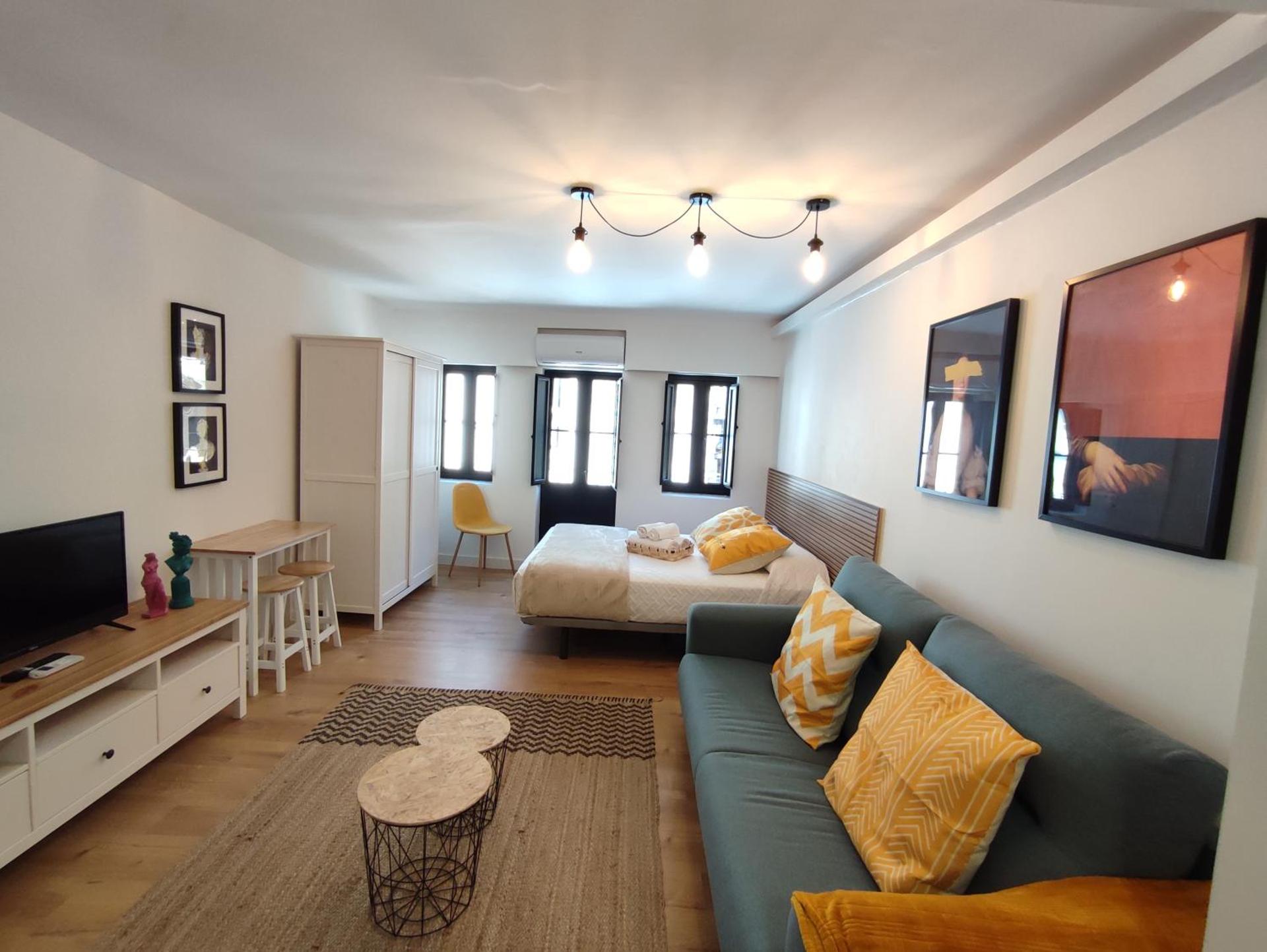 Photo of the whole room