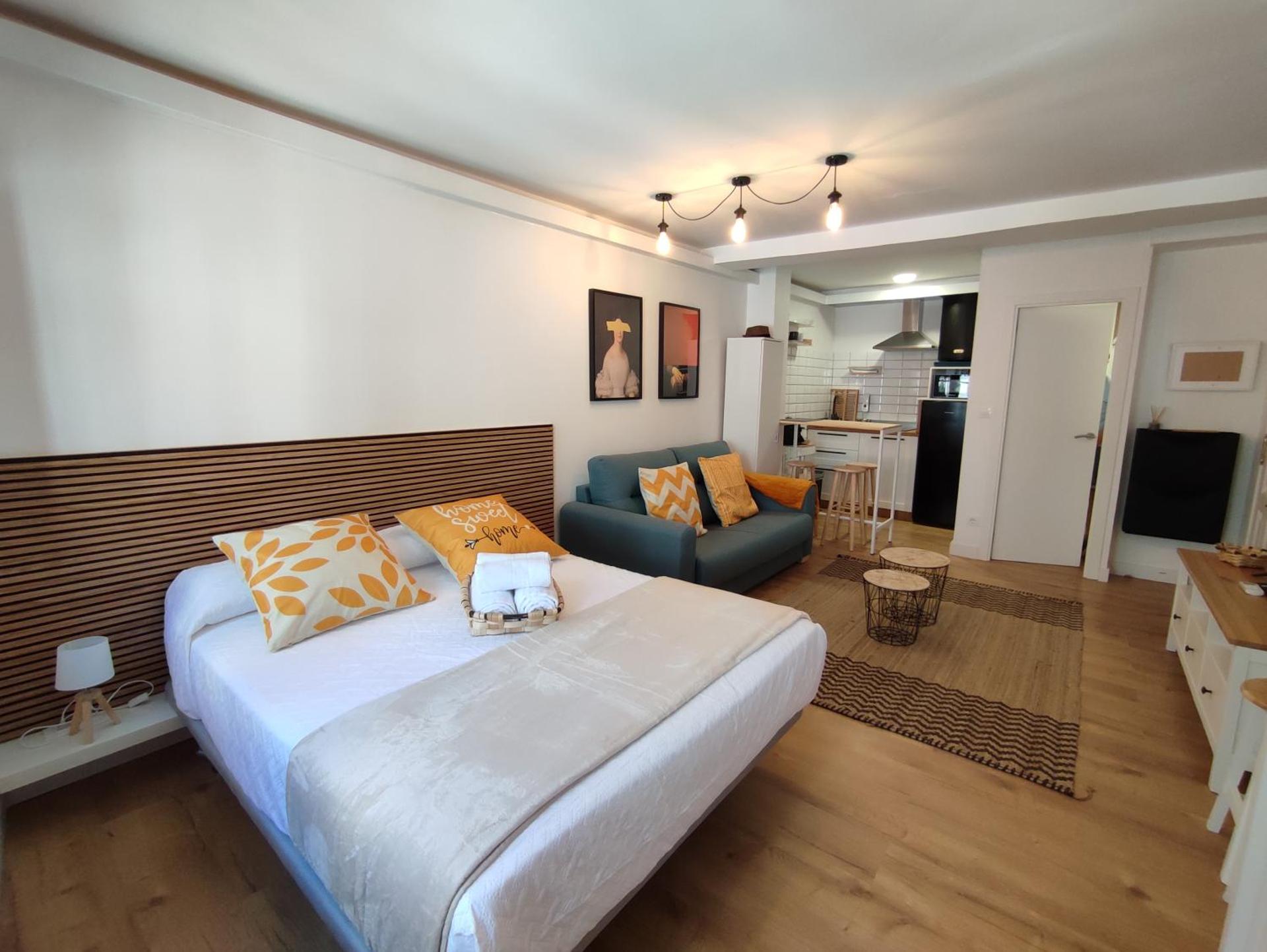 Photo of the whole room