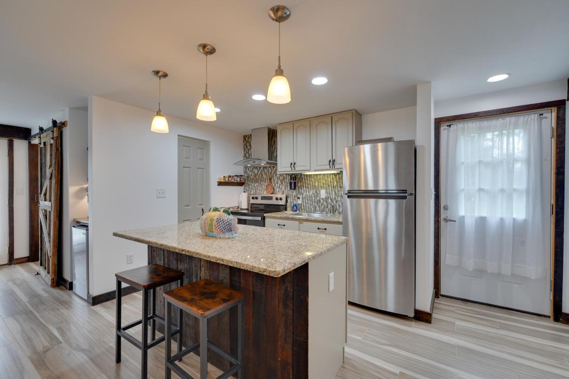 Pet-Friendly Caneadea Retreat with Deck!