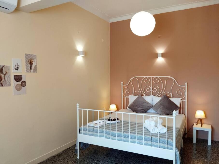 Vicky's central apartment