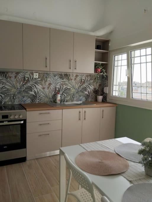 Vicky's central apartment