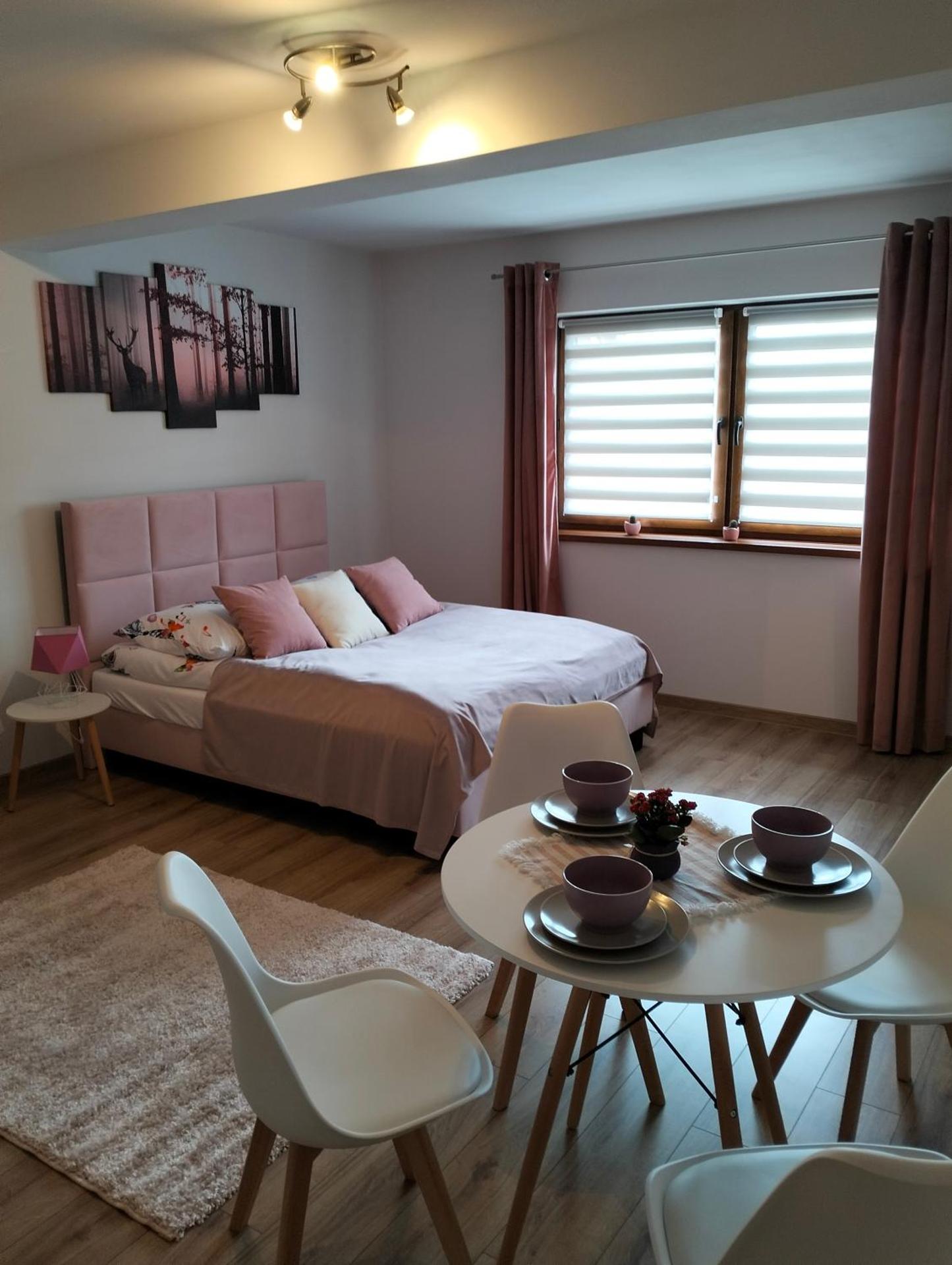 Dębowy Apartamenty/Pokoje