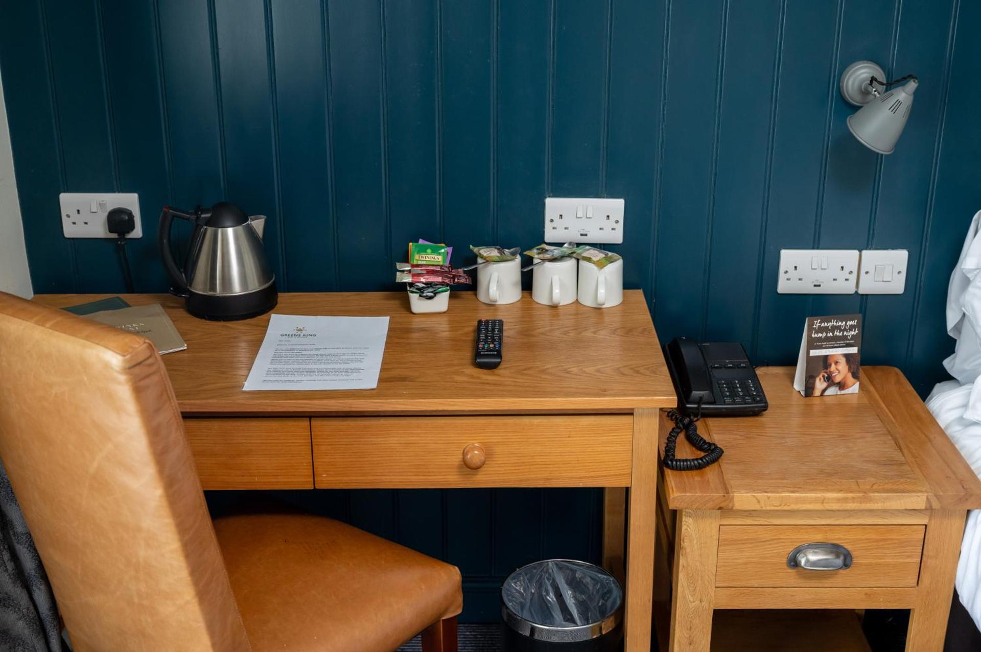 Coffee/tea facilities