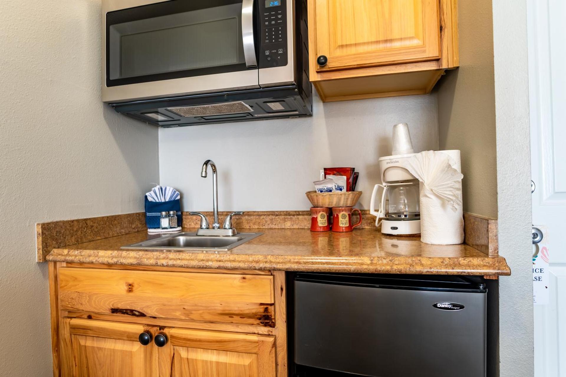 King Suite with Spa Bath - No View