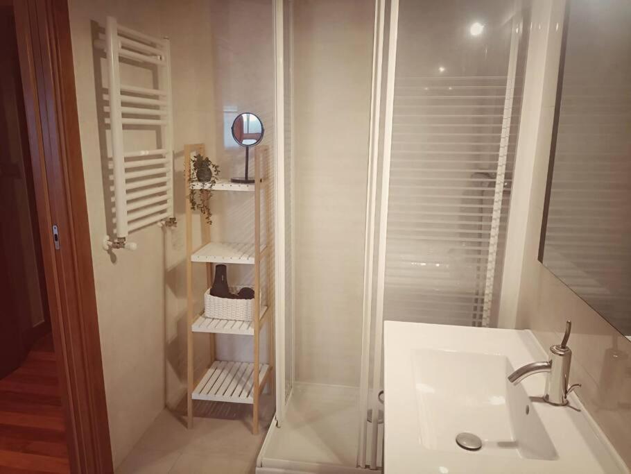 MAIALA ETXEA-Terraza Zona Nueva-WIFI Aparcamiento en la puerta