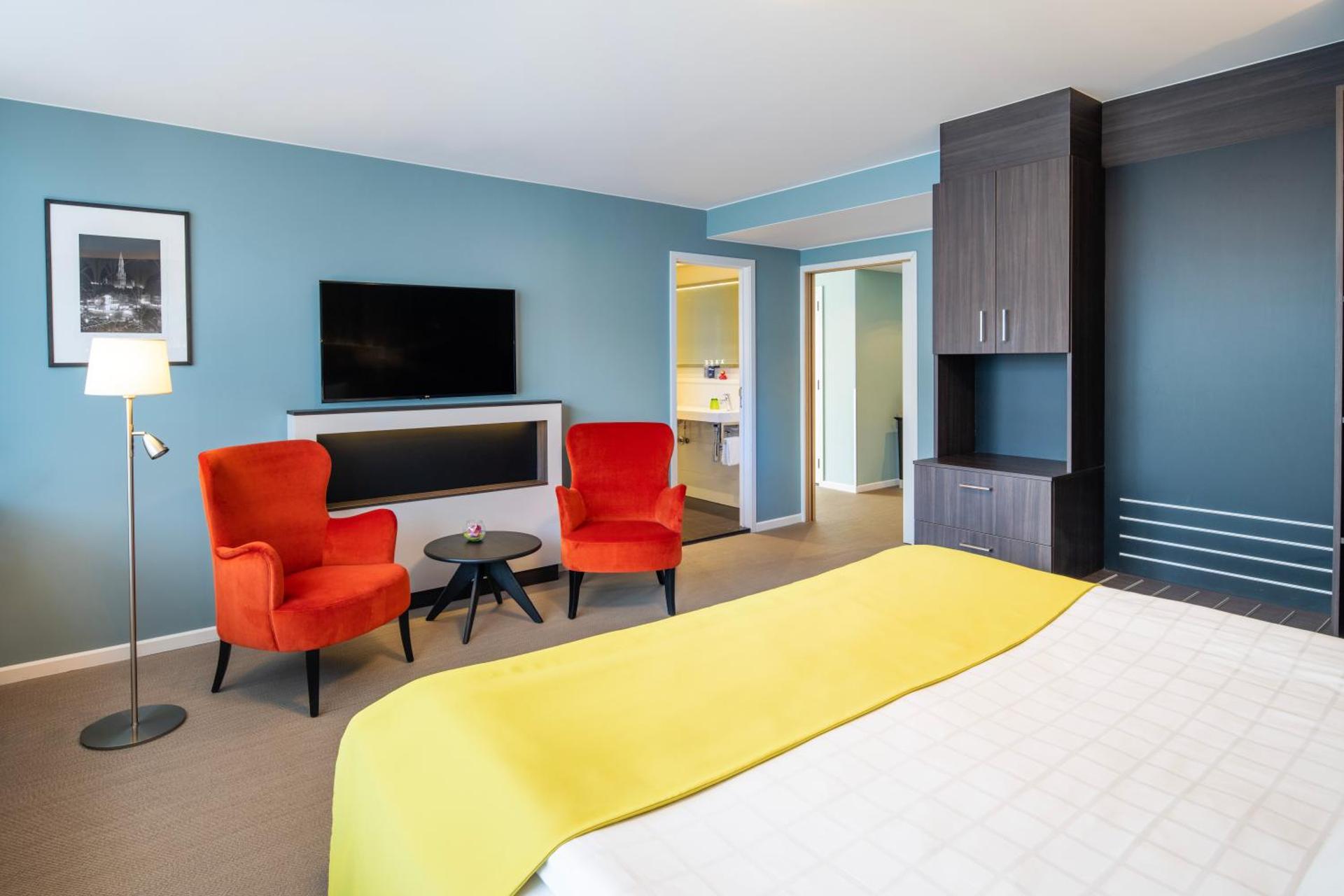 Photo of the whole room