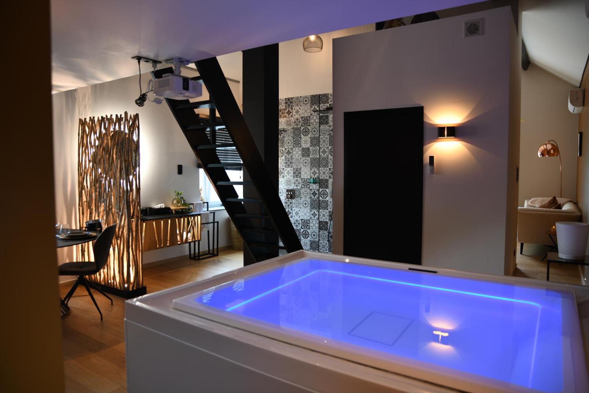 Intimate - Private Wellness