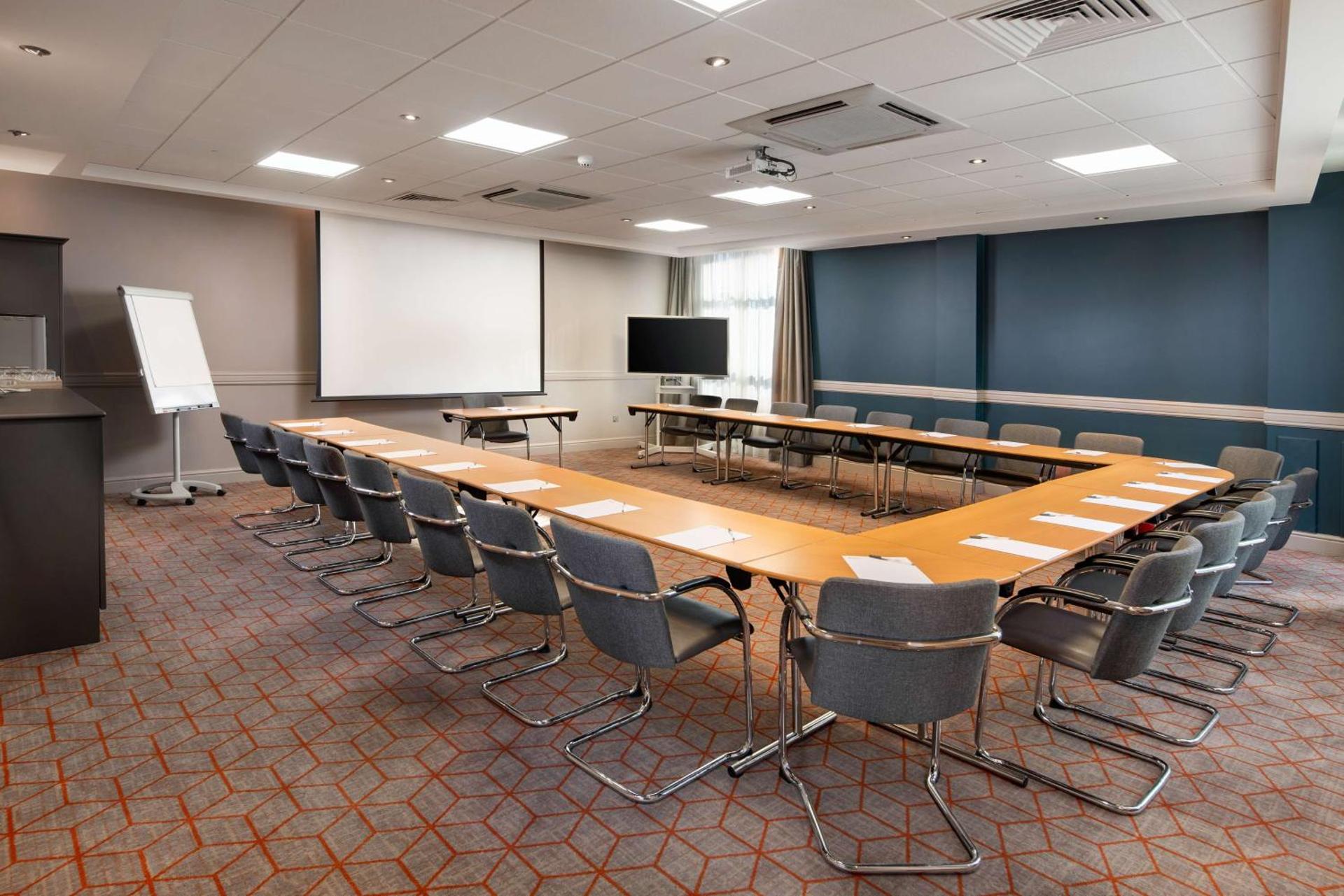 Meeting/conference room