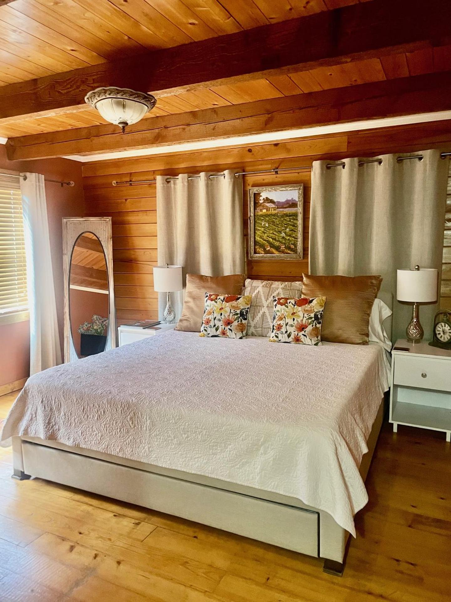 Experience Louisiana, Cabin on Bayou Petite Anse