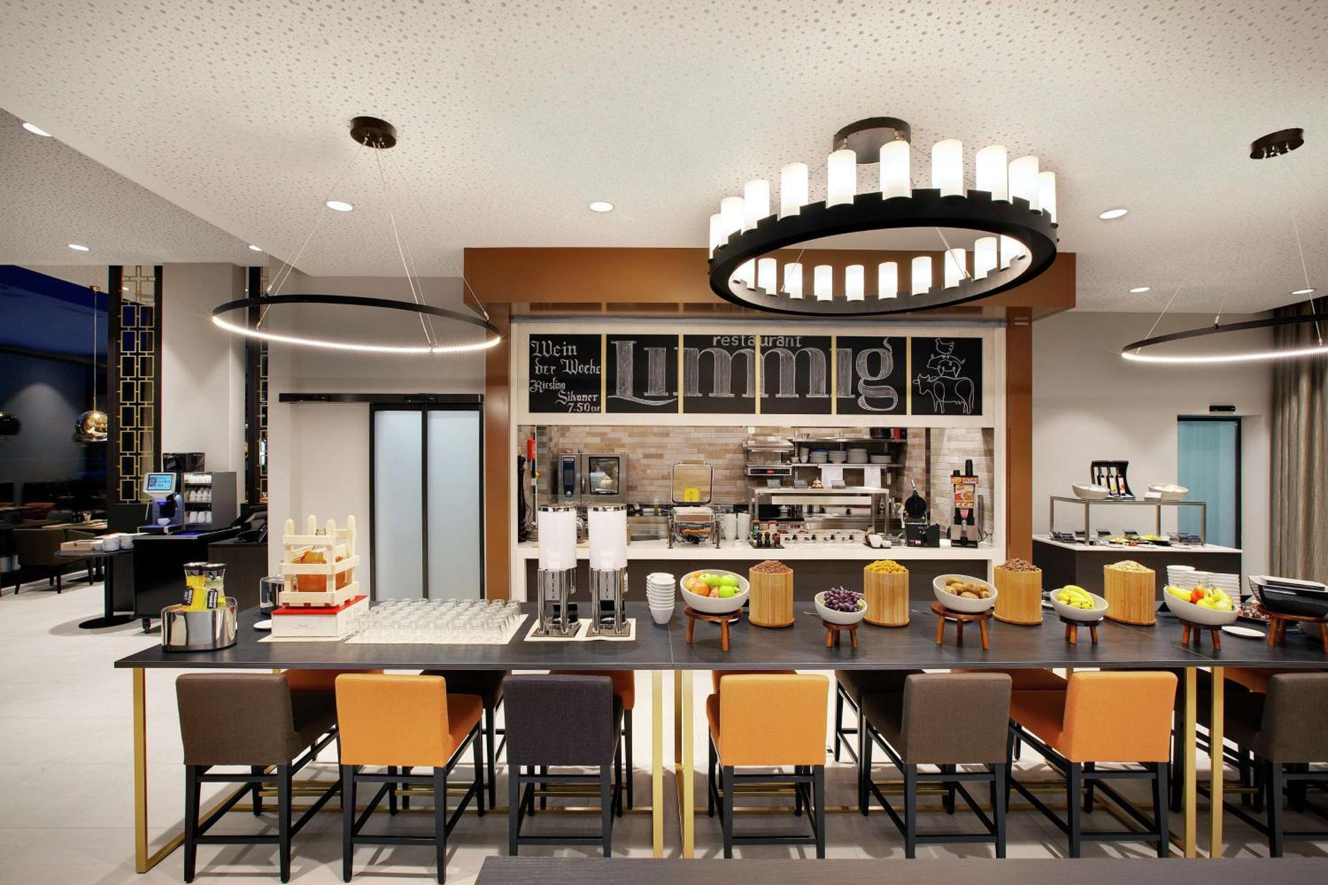 Restaurant/places to eat