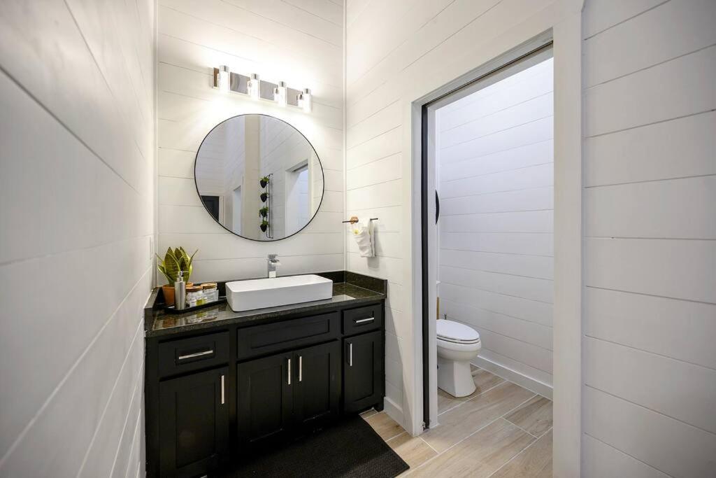 The Ember House - Luxury Honeymoon Cabin