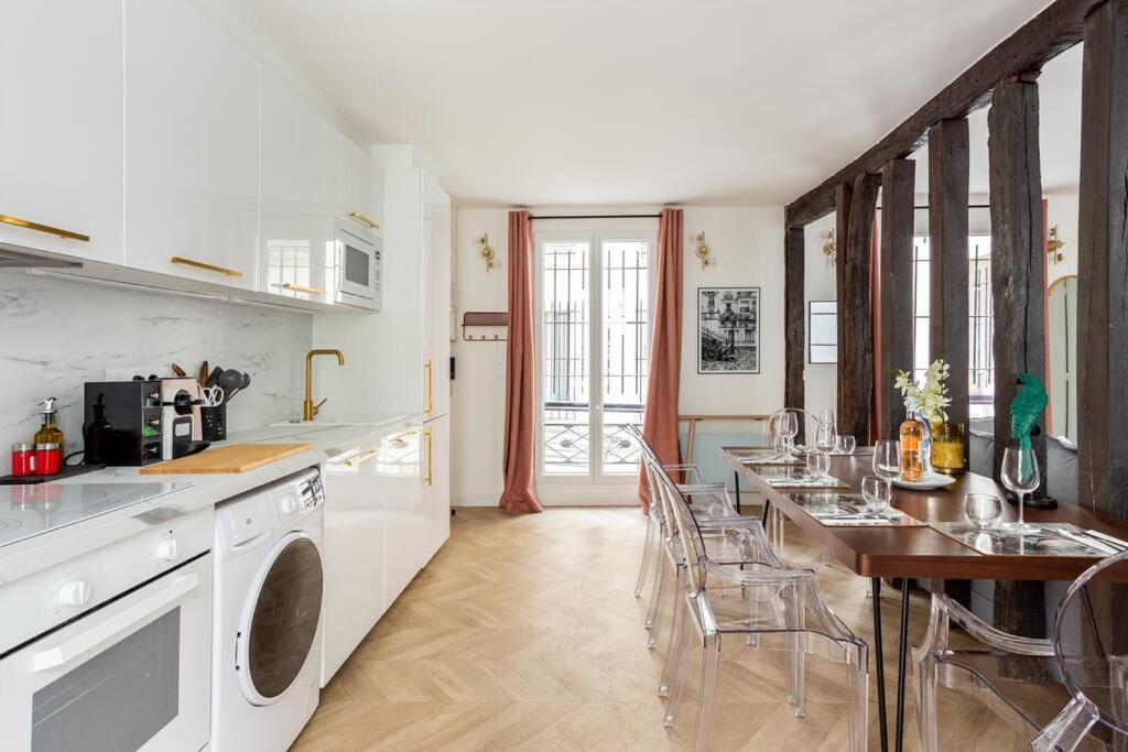 SophieStay - Contemporary Apt- King Size Bed