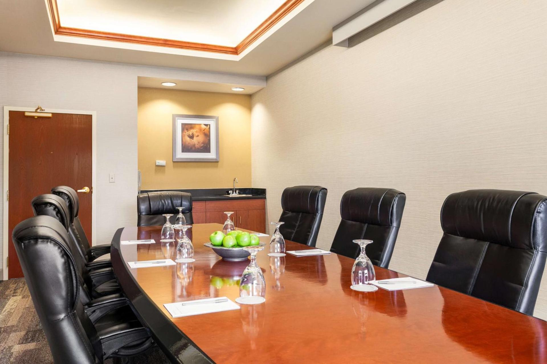 Meeting/conference room