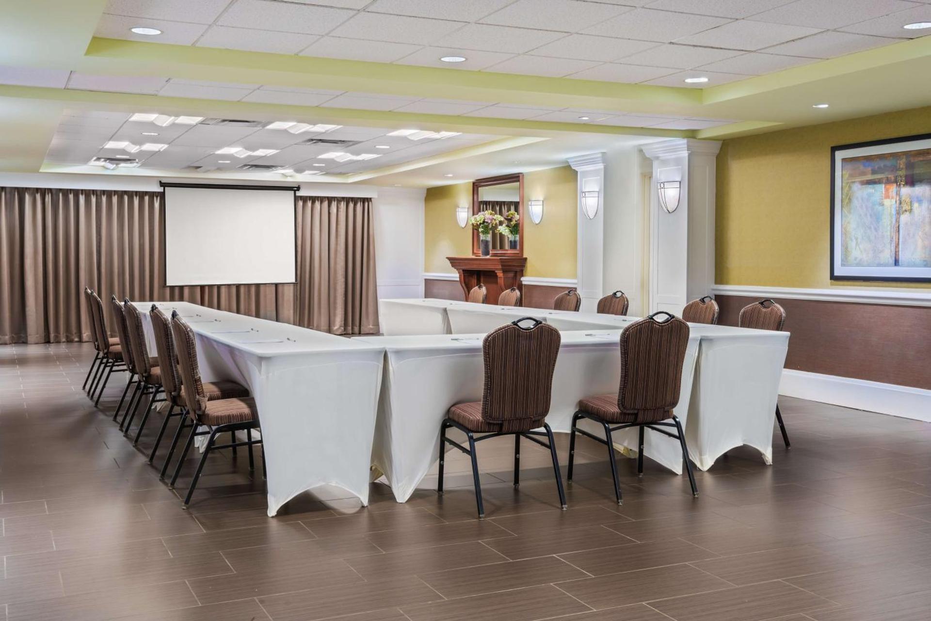 Meeting/conference room