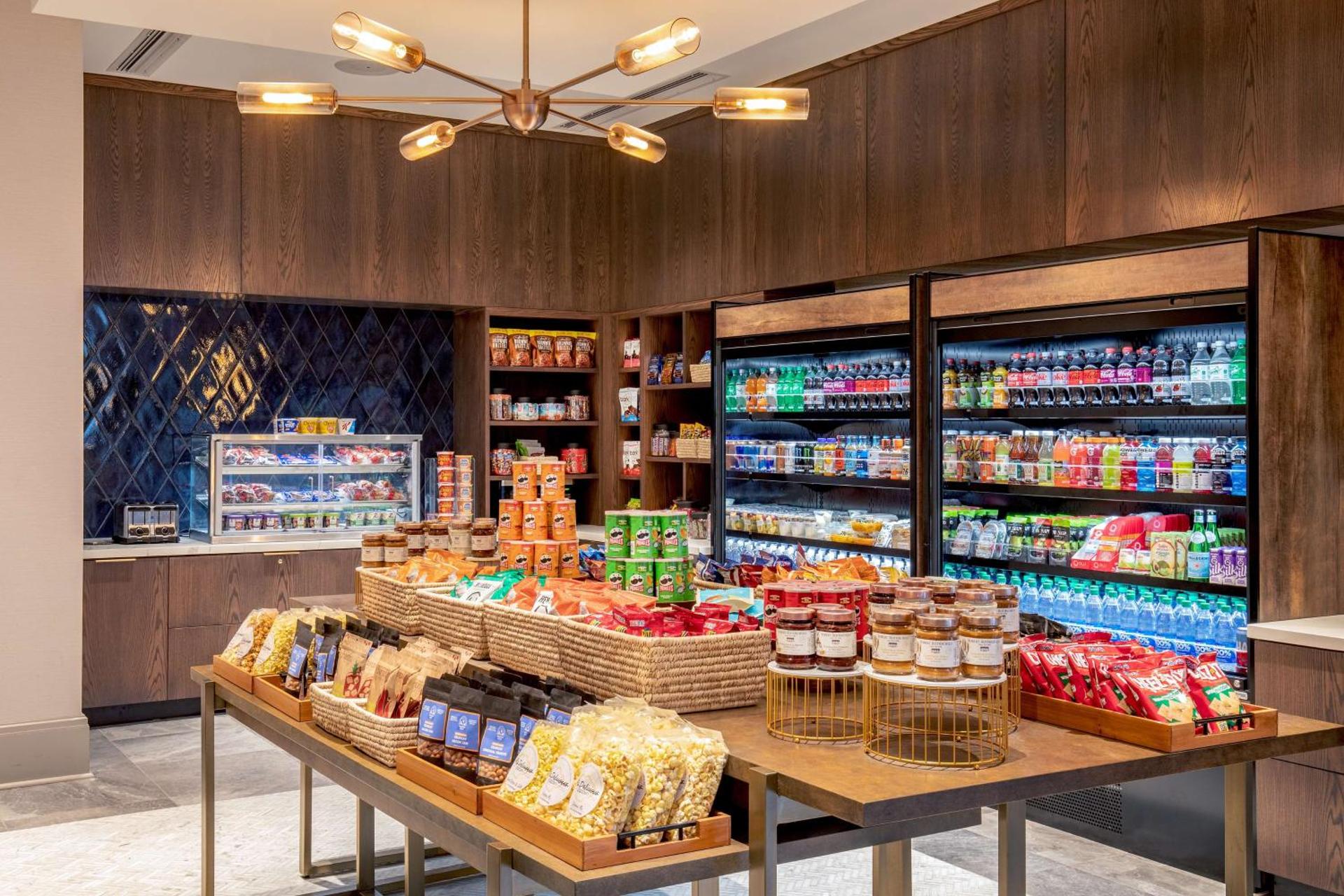 Restaurant/places to eat