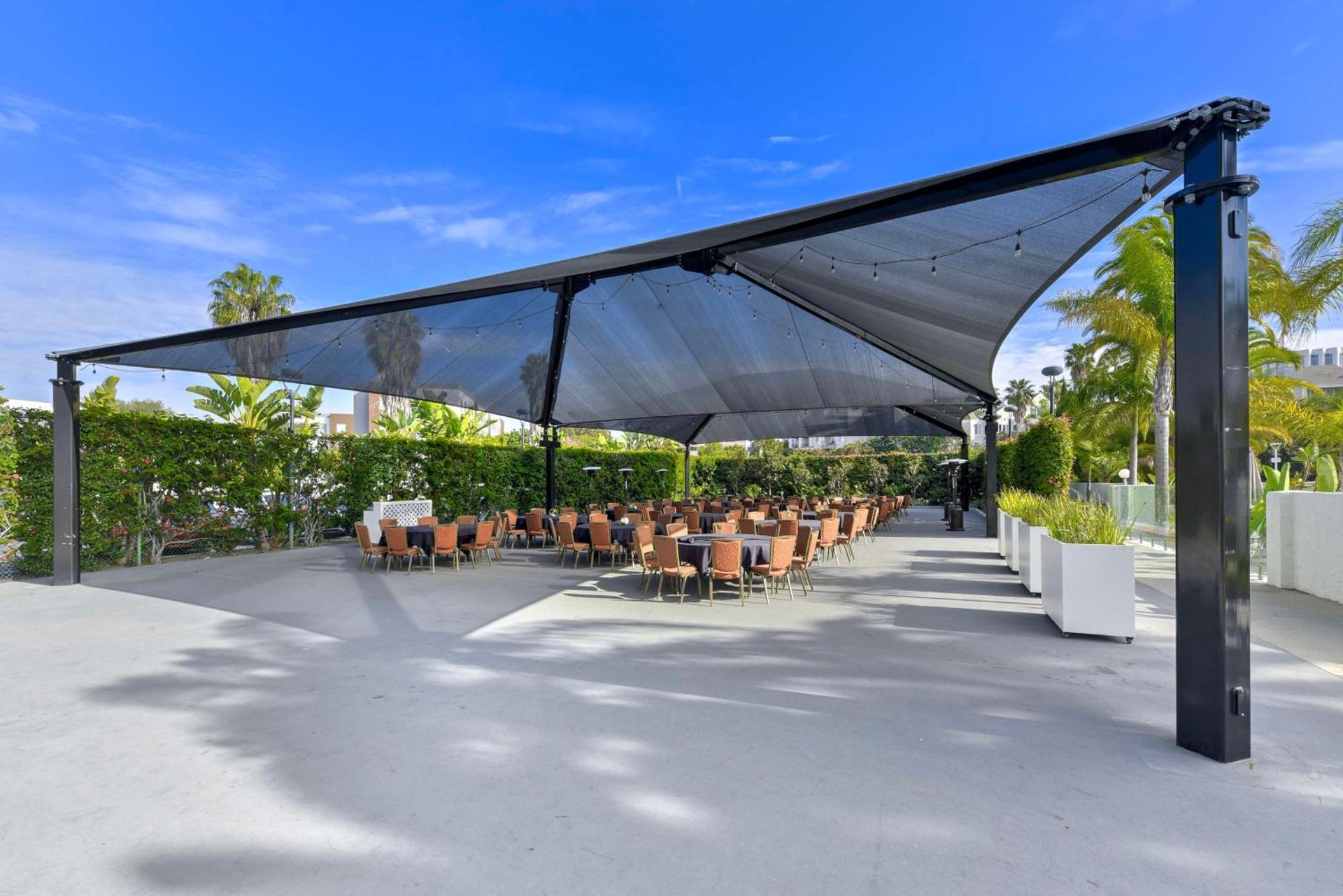 Meeting/conference room