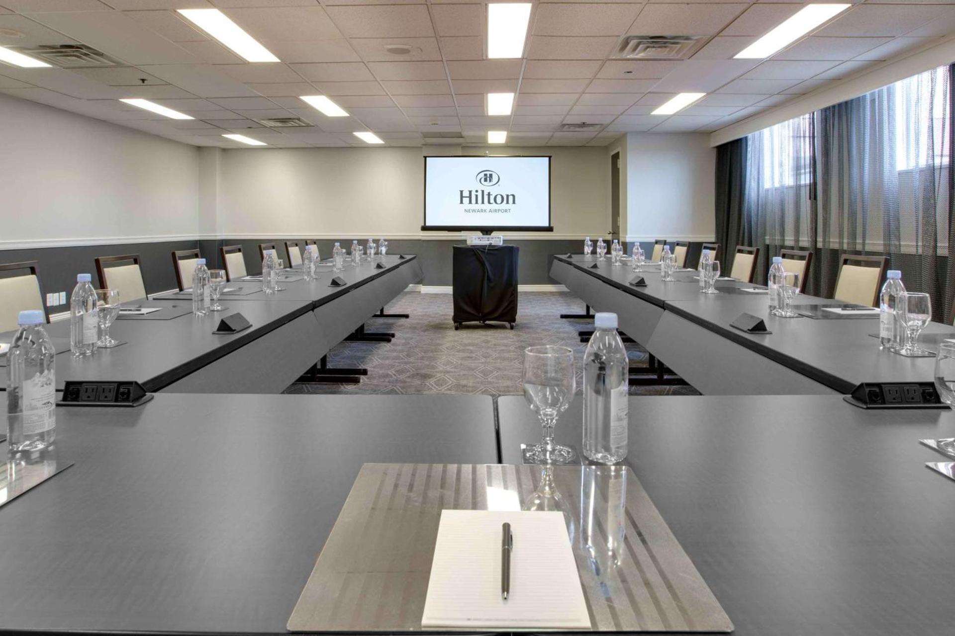 Meeting/conference room