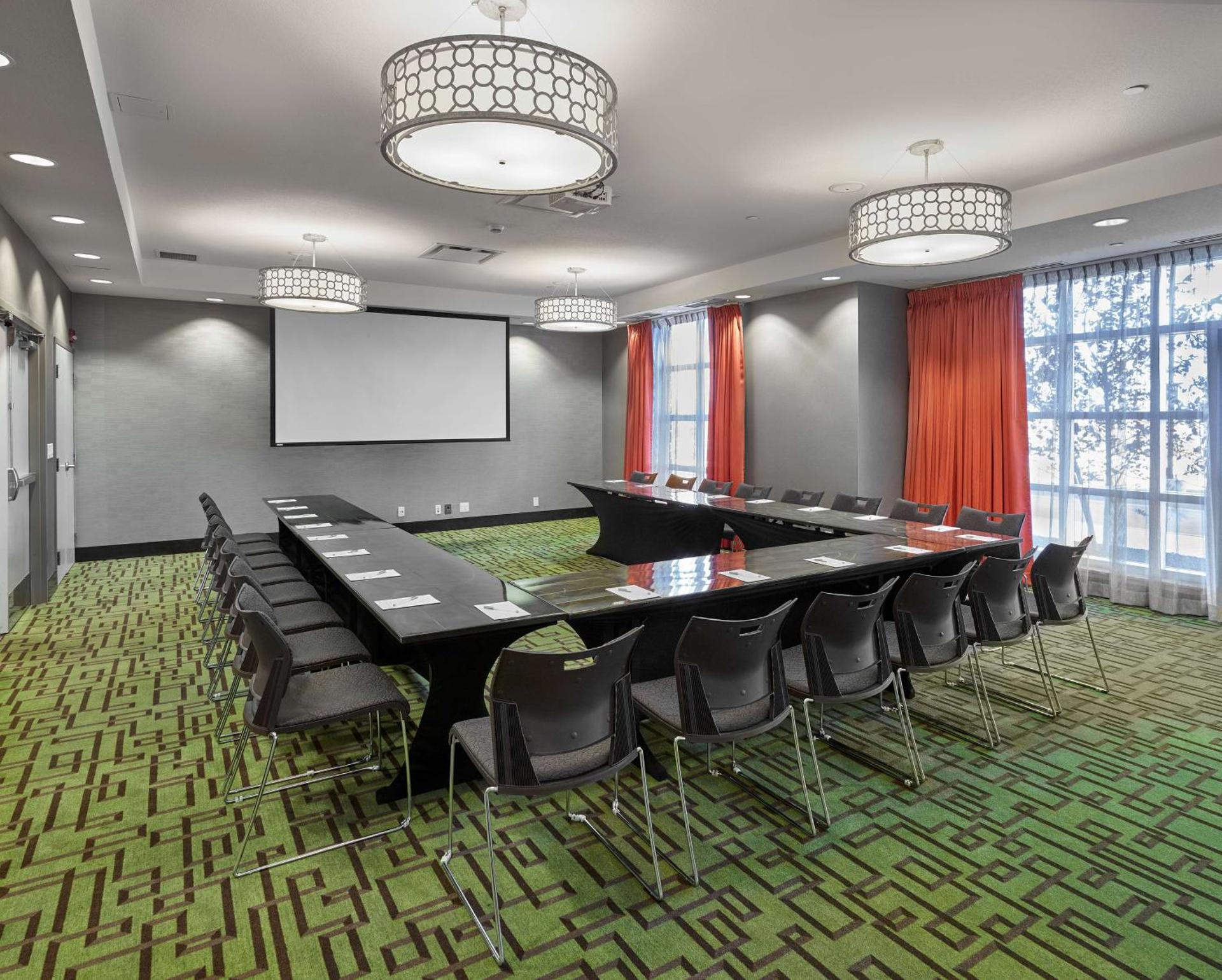 Meeting/conference room