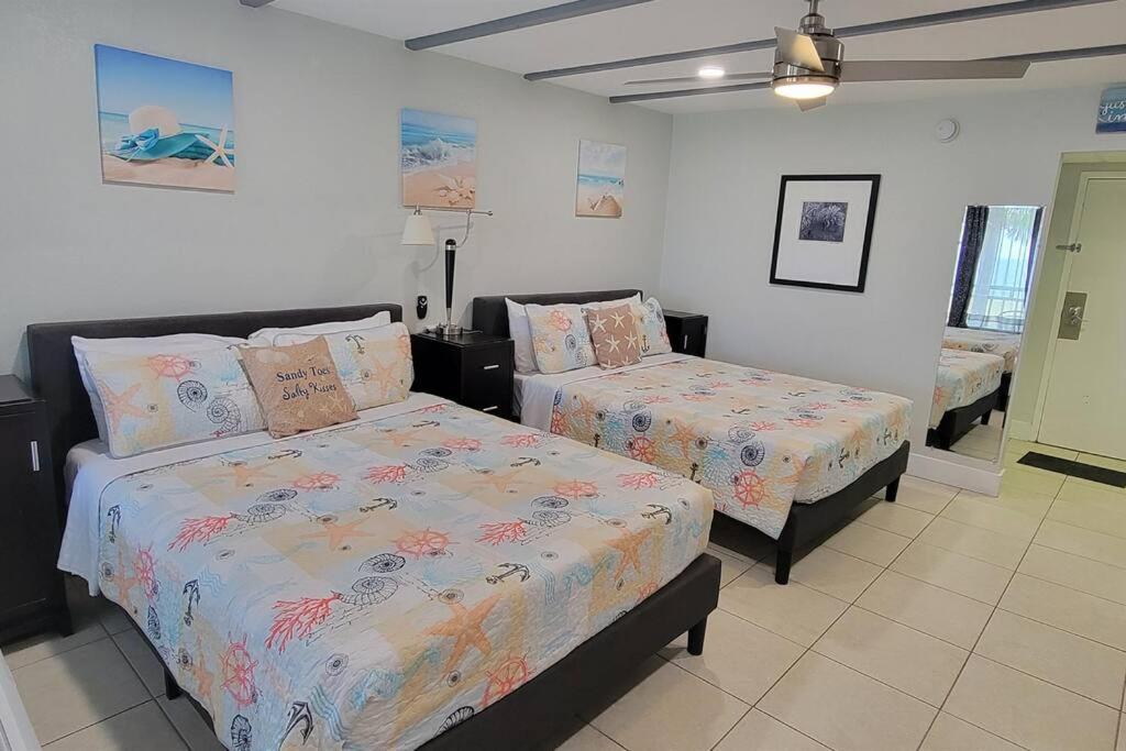 Little Harbor Resort #206 Tampa Bay FL Beach, Bayview, 2 Pools