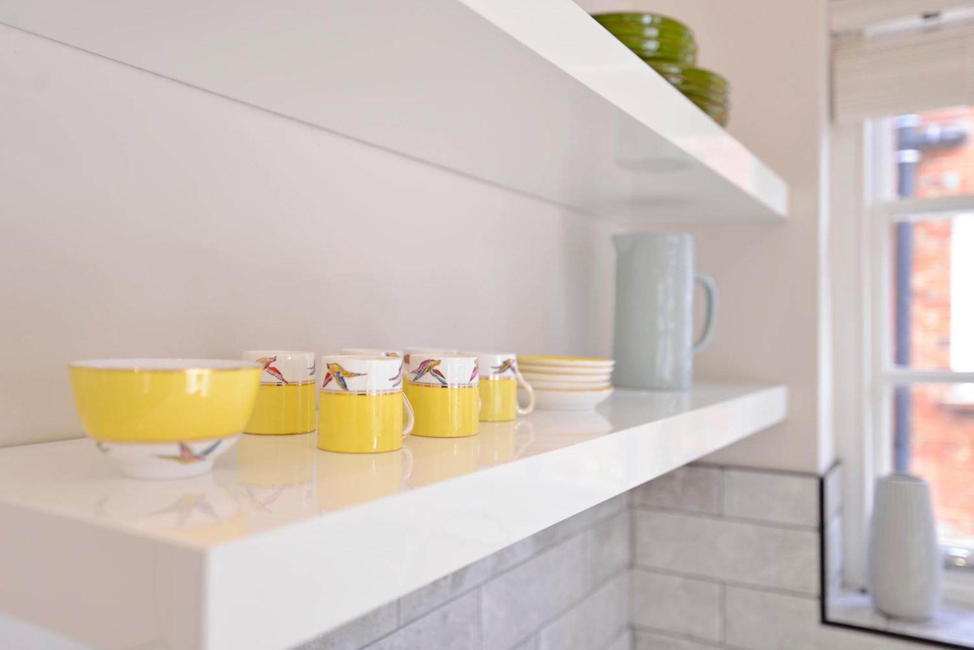 1 bedroom flat in centre of Odiham- free parking