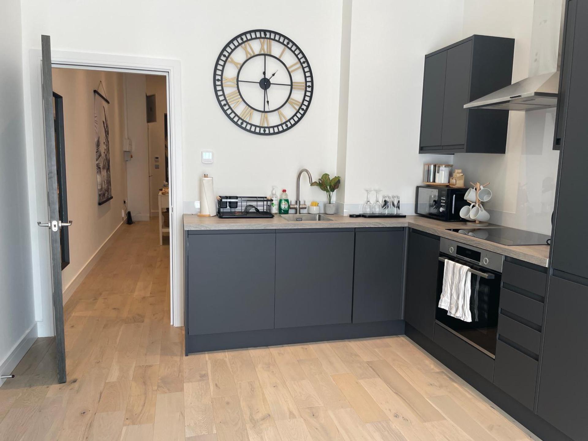 Luxury 2 bedroom Flat Sutton