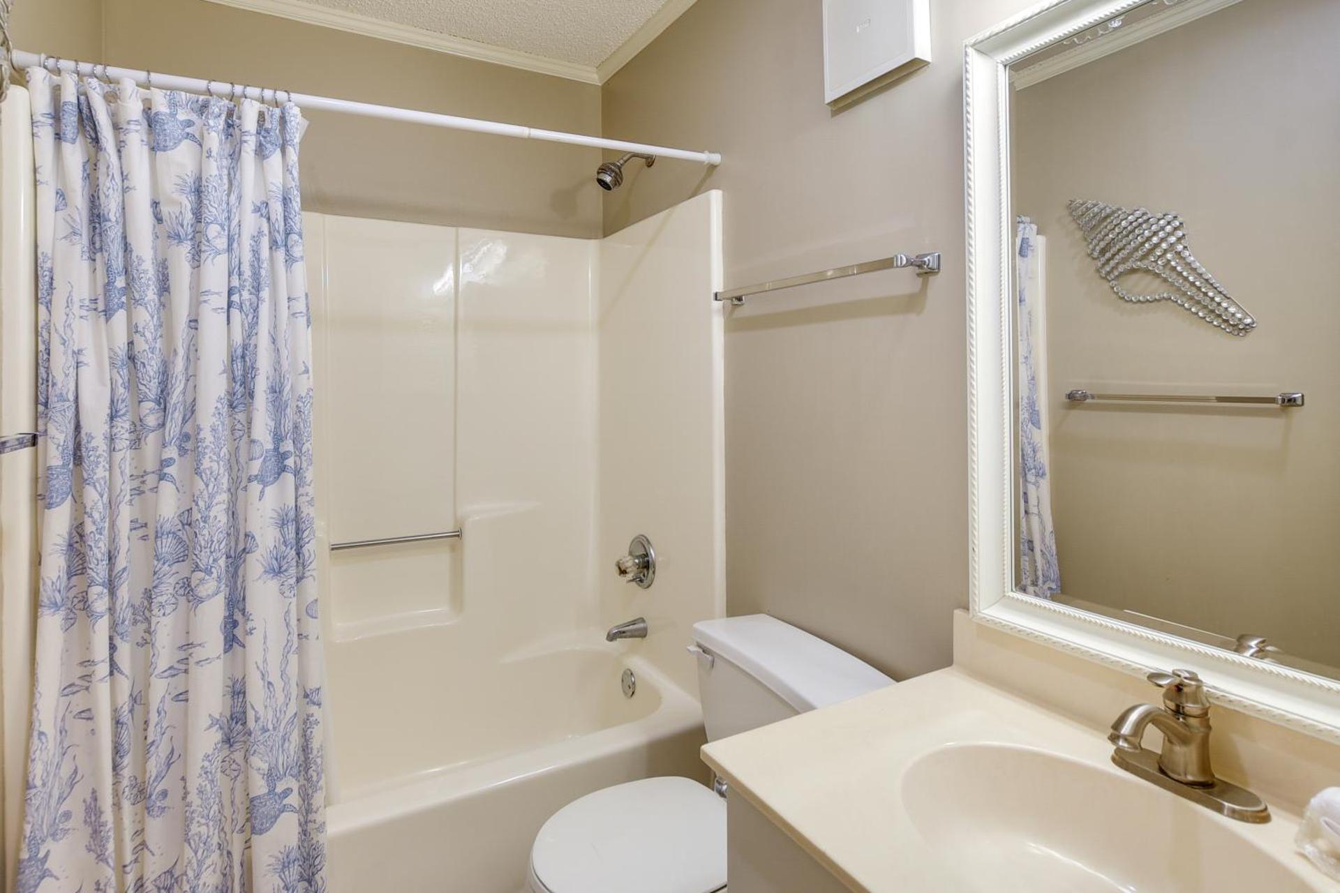 Walk to Coast North Myrtle Beach Condo with Pool!