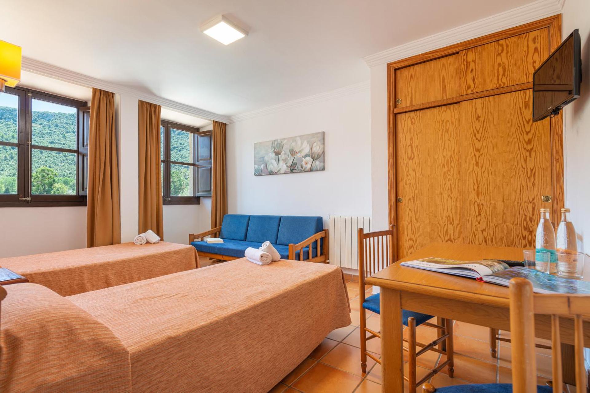 Photo of the whole room