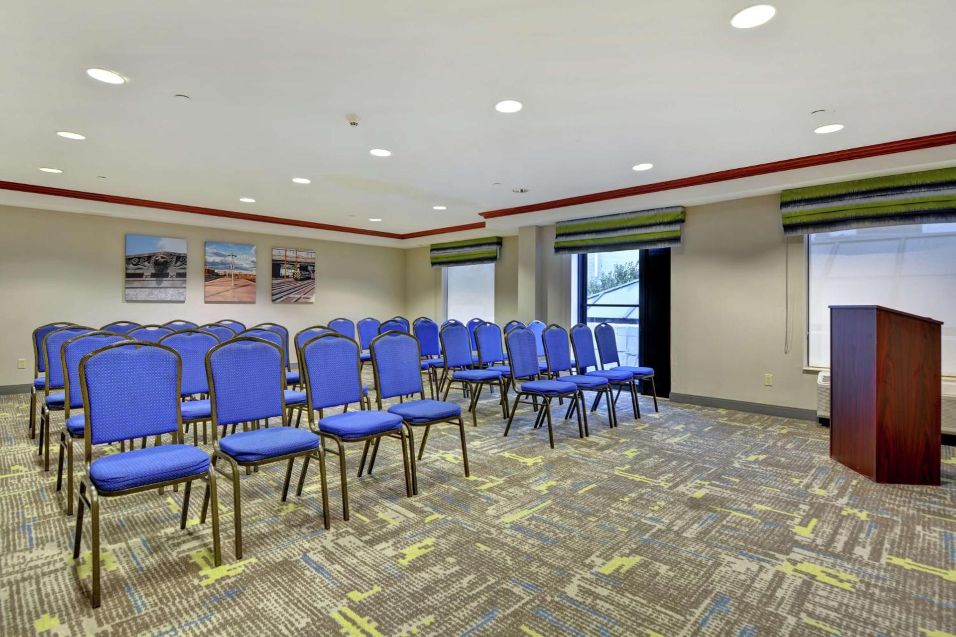 Meeting/conference room